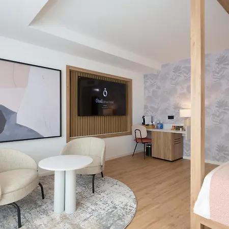 Obal Urban 4*