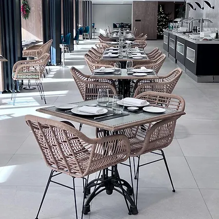 Obal Urban 4*