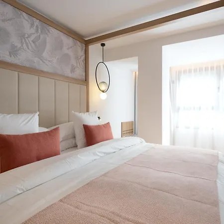 Hotel Obal Marbellac